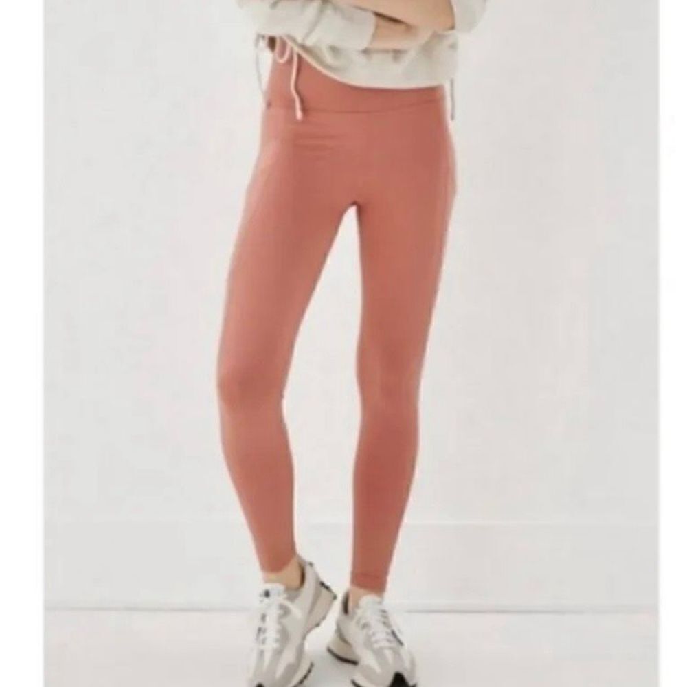 American Eagle the everything legging pocket light orange m